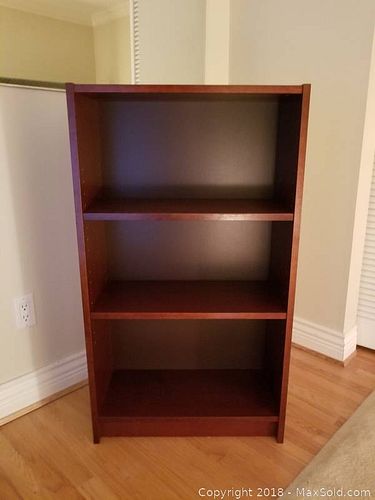 Lot #0644 (1 of 7)