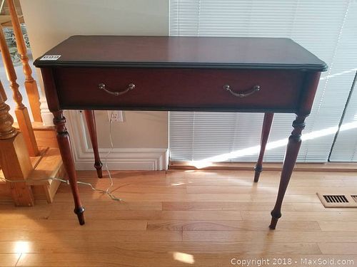 Lot #0699 (1 of 13)
