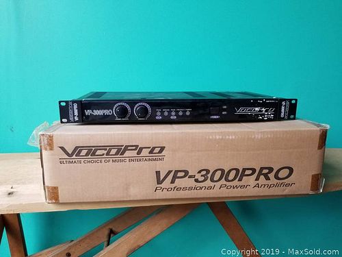 Lot #0002 (1 of 6)