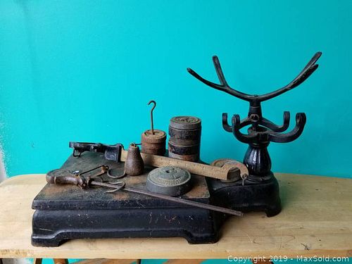 Lot #0056 (1 of 5)