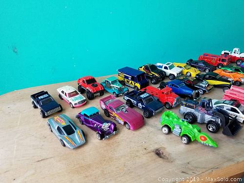 Lot #0128 (1 of 7)