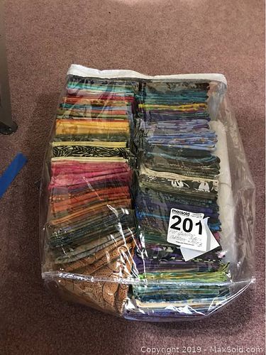 Lot #0201 (1 of 6)
