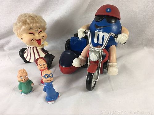 Lot #0048 (1 of 3)