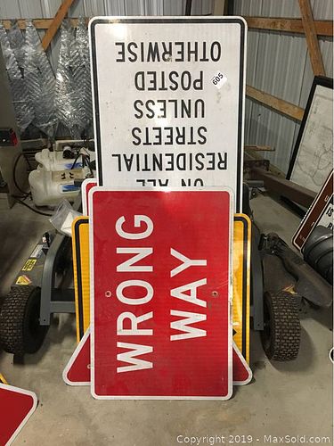 Lot #0605 (1 of 8)