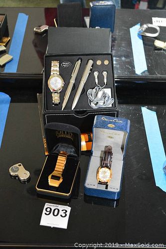 Lot #0903 (1 of 5)