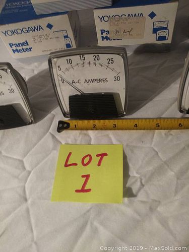 Lot #0001 (1 of 6)