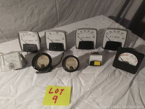 Lot #0009 (1 of 5)