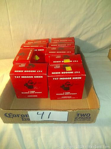 Lot #0041 (1 of 5)