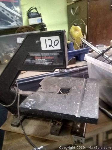 Lot #0120 (1 of 4)