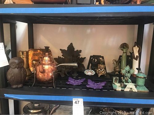 Lot #0046 (1 of 10)