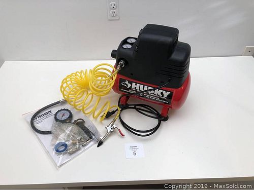 Lot #0005 (1 of 6)