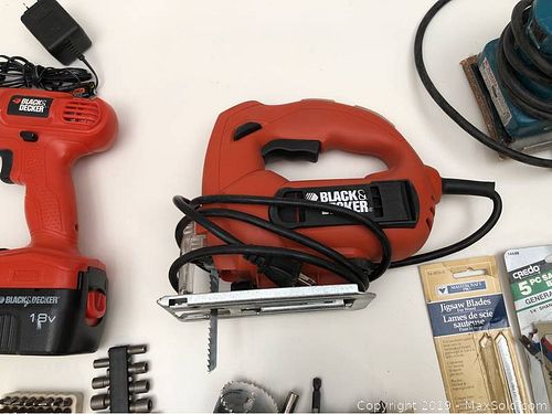 Lot #0025 (1 of 2)
