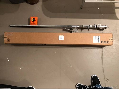 Lot #0165 (1 of 4)
