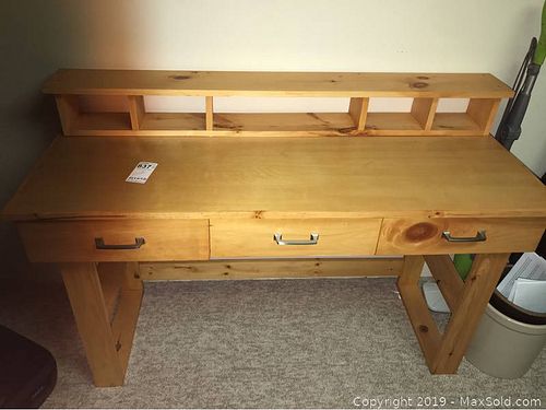 Lot #0837 (1 of 7)
