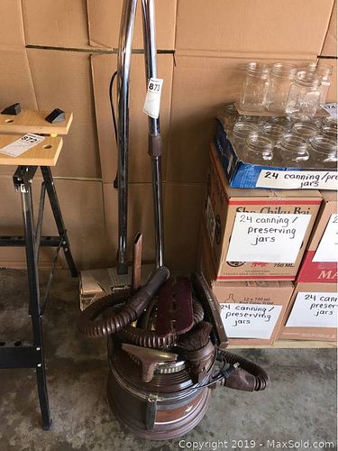Lot #0873 (1 of 6)