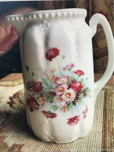 Lot #0094 (1 of 9)