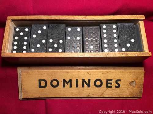 Lot #0067 (1 of 5)