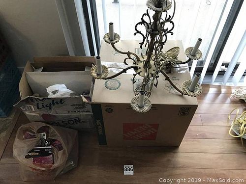 Lot #0886 (1 of 12)