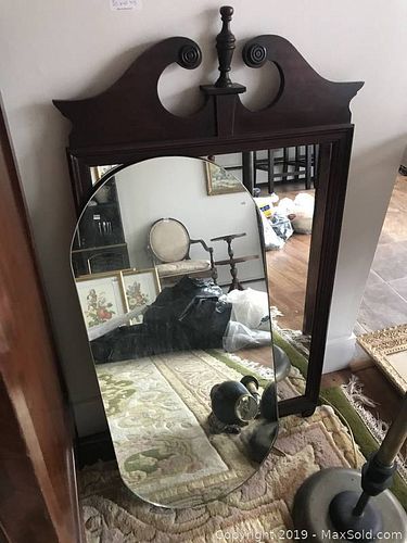 Lot #0911 (1 of 6)