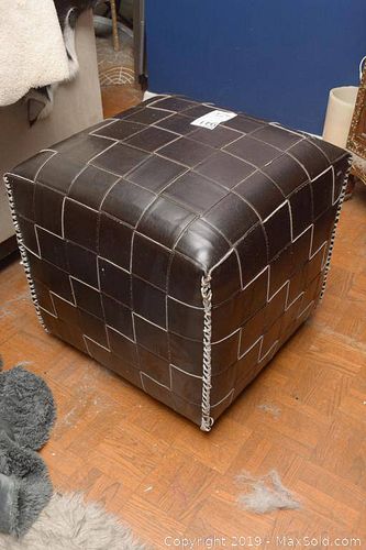 Lot #0941 (1 of 4)