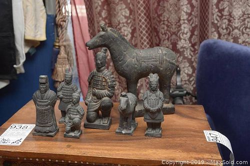 Lot #0947 (1 of 9)
