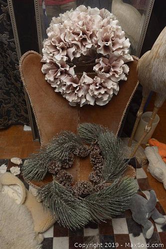 Lot #0983 (1 of 8)