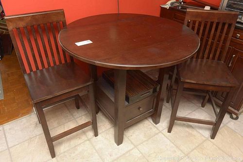Lot #0987 (1 of 8)