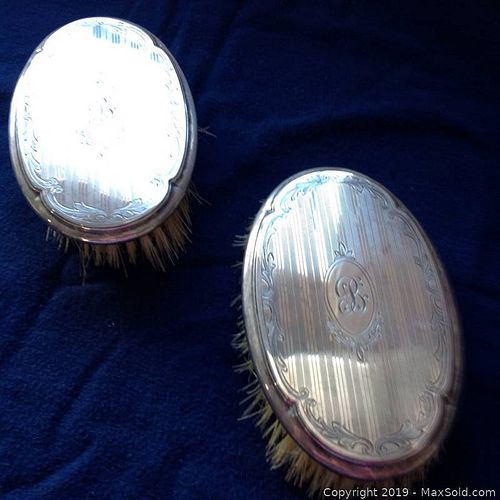 Lot #0032 (1 of 2)