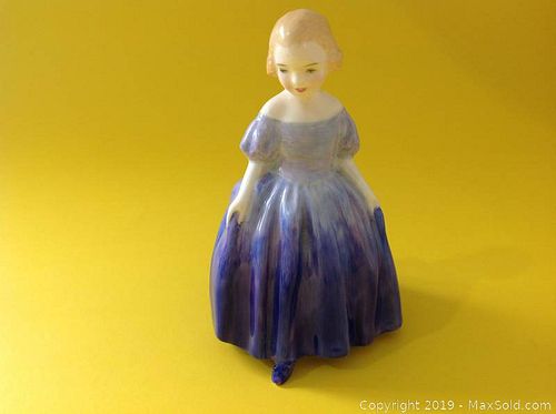 Lot #0092 (1 of 4)