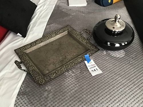 Lot #0141 (1 of 5)