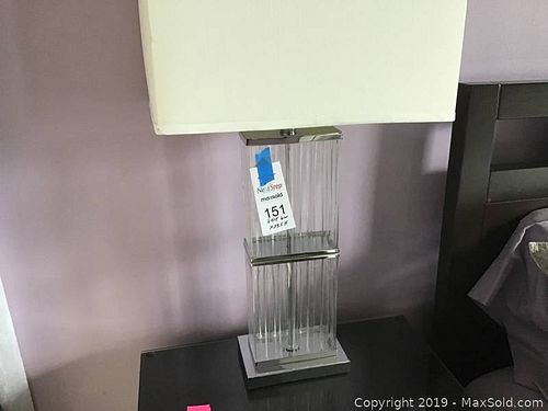 Lot #0151 (1 of 4)