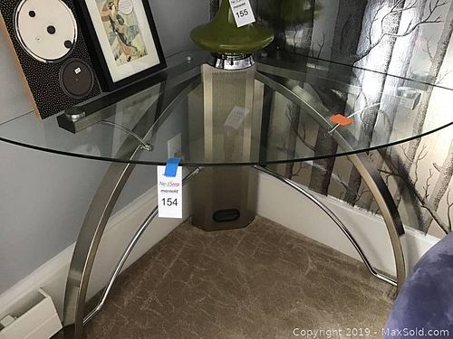 Lot #0154 (1 of 5)