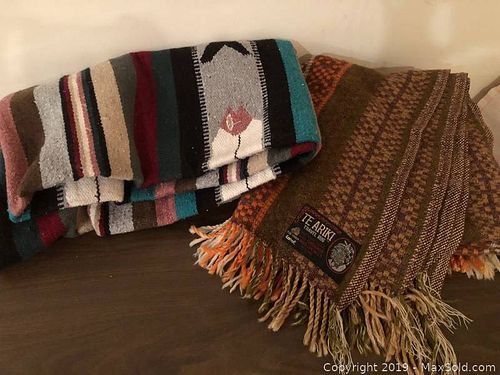 Lot #0024 (1 of 5)