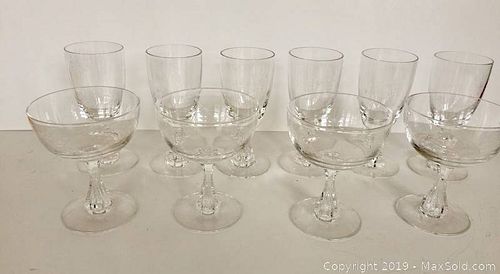 Lot #0025 (1 of 4)