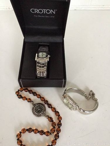 Lot #0055 (1 of 4)