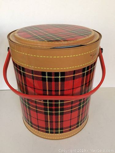 Lot #0093 (1 of 5)