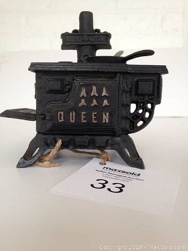 Lot #0033 (1 of 14)