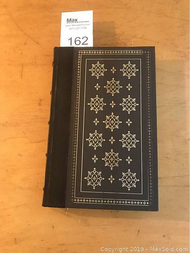 Lot #0162 (1 of 7)