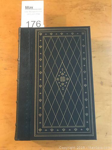 Lot #0176 (1 of 7)