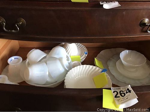 Lot #0264 (1 of 6)