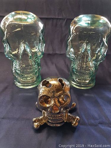 Lot #0021 (1 of 4)