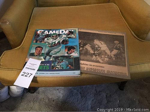 Lot #0227 (1 of 4)