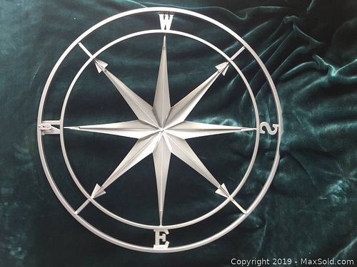 Lot #0010 (1 of 4)