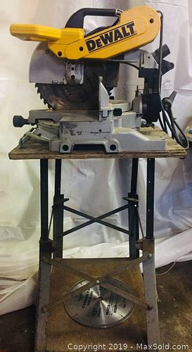 Lot #0103 (1 of 2)