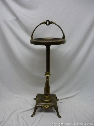 Lot #0010 (1 of 5)