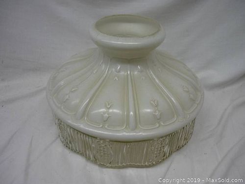 Lot #0019 (1 of 5)