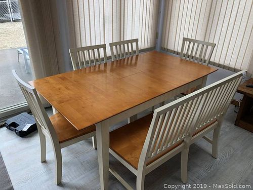 Lot #0002 (1 of 3)