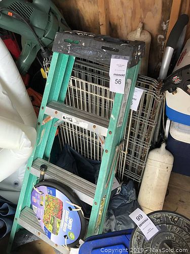 Lot #0056 (1 of 2)
