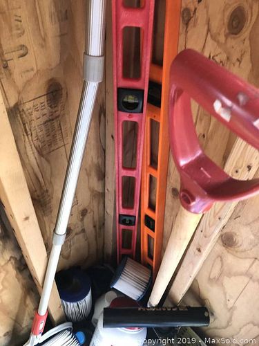 Lot #0076 (1 of 2)