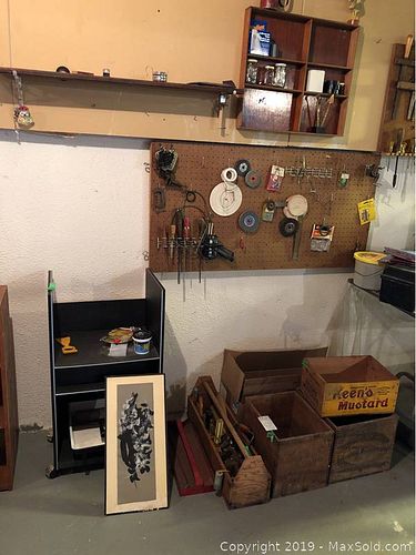 Lot #0502 (1 of 17)